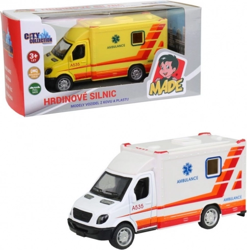 Metal ambulance with pull-back action 10 cm