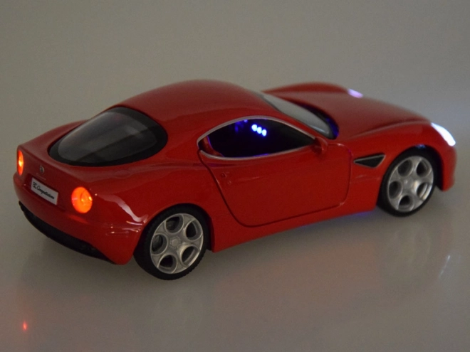 Metalen autootje Alfa Romeo 8C Competizione schaal 1:32