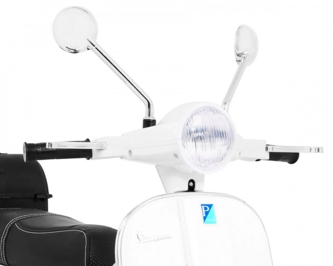 Elektrische kinderscooter Vespa wit met zijwieltjes, audio en eco-leer