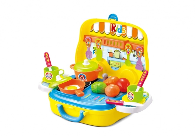 Küchenset im Koffer für Kinder in Form eines Autos