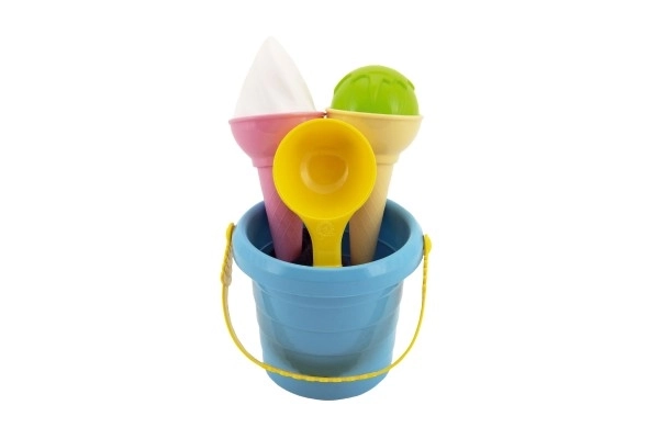 Zandset plastic emmer + ijsvormpjes in net 12x17x12cm 12m+
