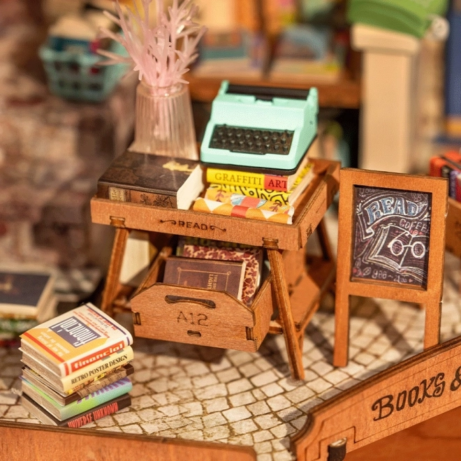 RoboTime Miniatuurboekenwinkel op de hoek