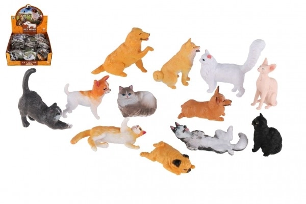 Plastic Dog and Cat Figures – Mix of Species