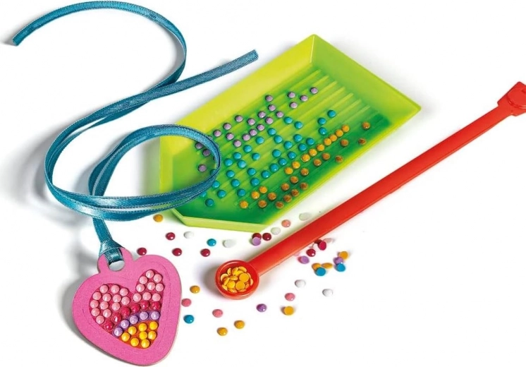 Fonkelend knutselen met sieraden en stickers