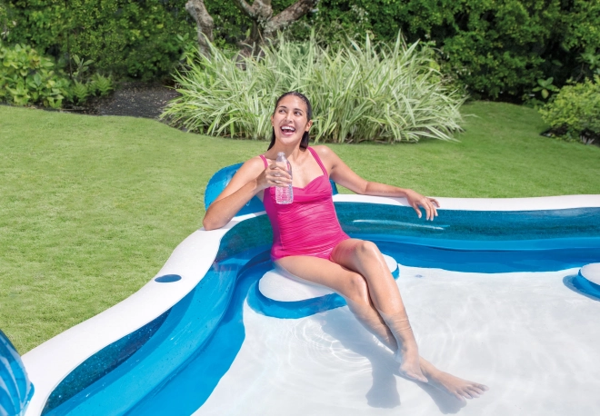 Piscine gonflable avec dossiers