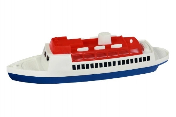 Oceaanstomer voor in het water