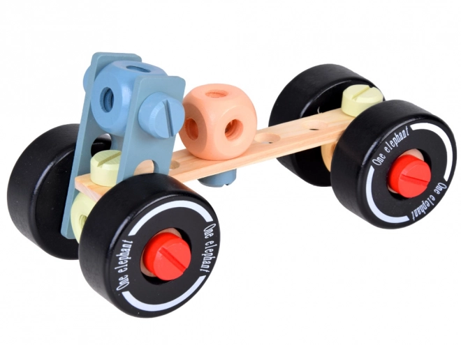 Wooden educational construction blocks set