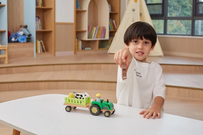 Houten tractor met diertjes