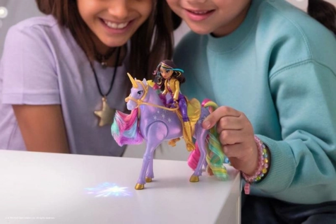 Lichtgevende eenhoorn en figuur Sophia & Wildstar