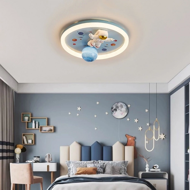 Dimbare LED plafondlamp voor kinderkamer met astronaut