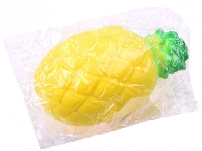 Schuimen gele ananas