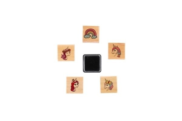 Houten stempels 5+1 met kussen eenhoorns 3x3cm op kaart