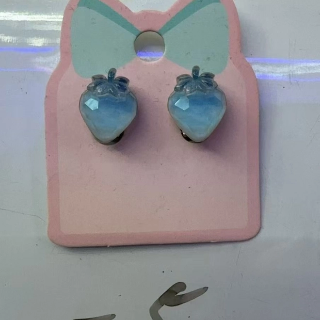 Strawberry Earrings Two-piece Set