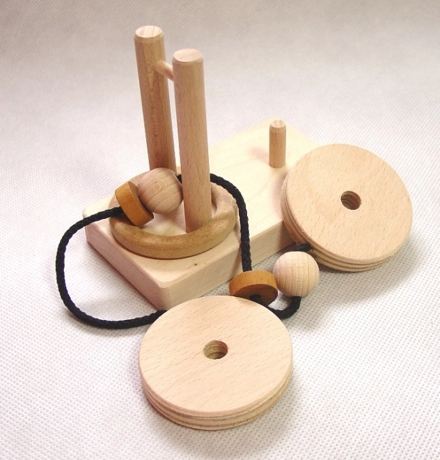 Casse-tête en bois fuseau