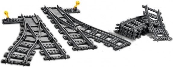 Straight and curved pieces for a flexible layout