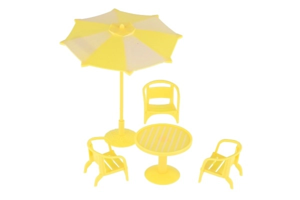 Meubles pour poupées/table et chaises avec parasol en plastique 3 couleurs sur carte 18x25x5cm