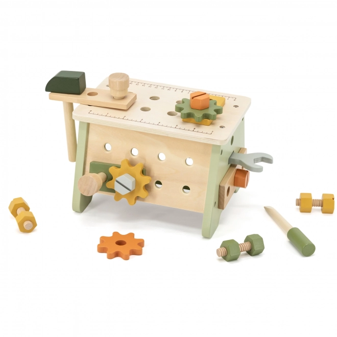 Houten werkbank met gereedschap