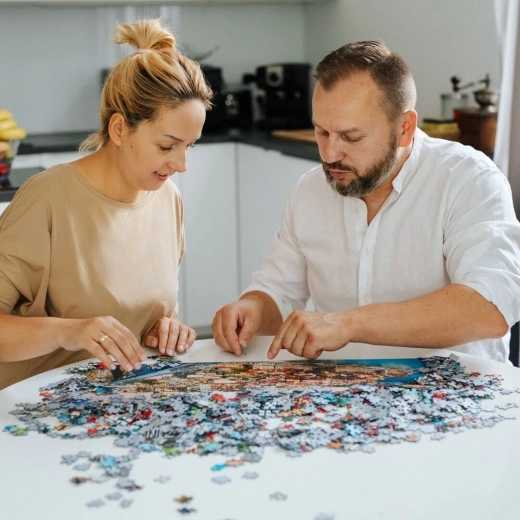 1000 precisely cut pieces