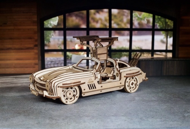 Ugears 3D houten mechanische puzzel Auto Winged Sports Coupé