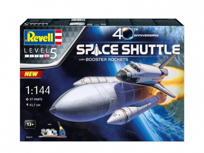 Revell model Space Shuttle met boosterraketten