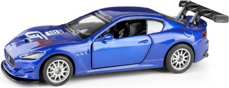 Portes ouvrantes et intérieur détaillé