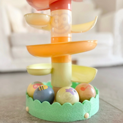 4 lichte balletjes met dieren