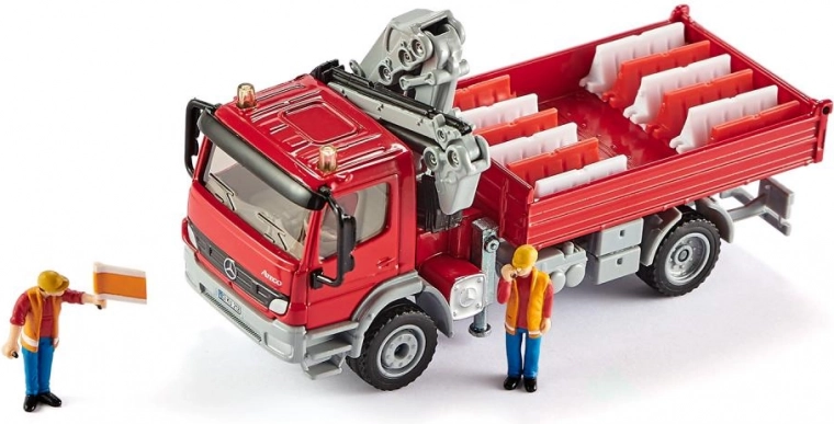 Benne basculante et ridelles fonctionnelles