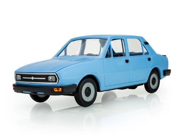 Auto Škoda 120 kunststof 21cm in doos 22x10x8cm