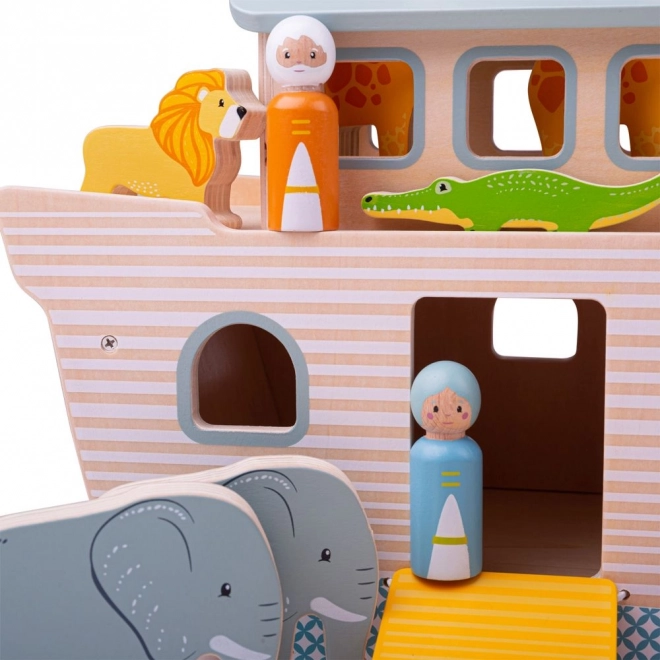 Wooden Toy Noah's Ark by Bigjigs Toys