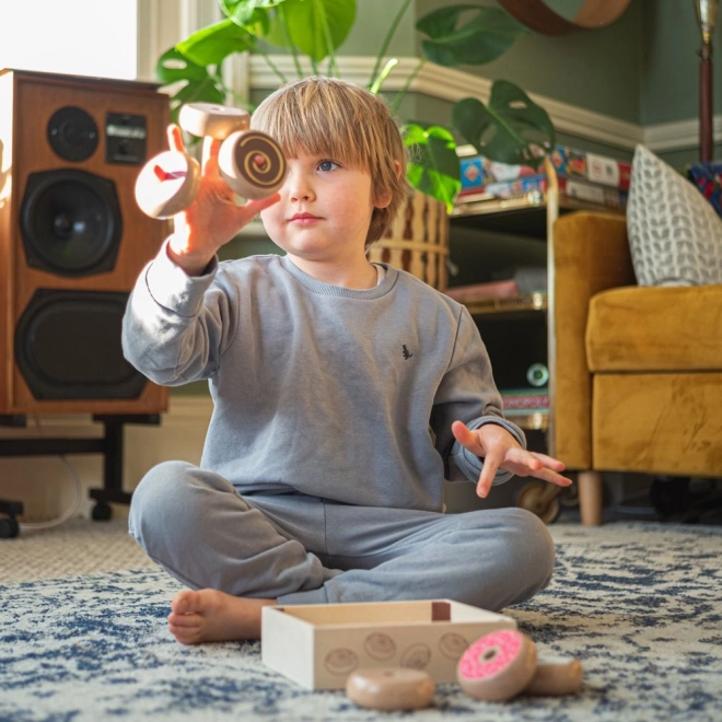 Supports creativity and role-playing