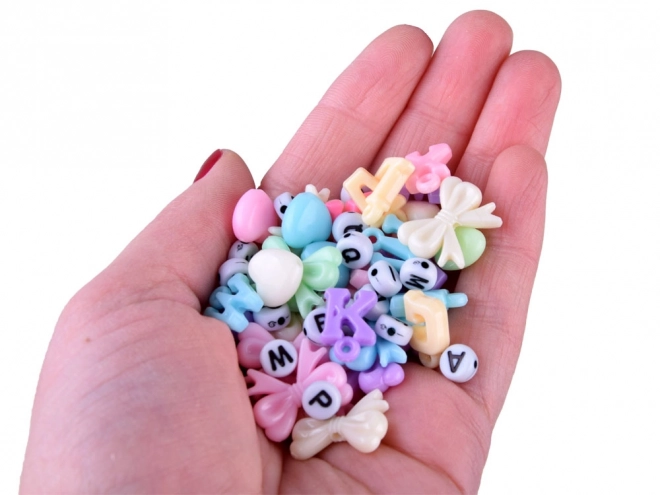 Creatieve set voor het maken van sieraden voor kinderen