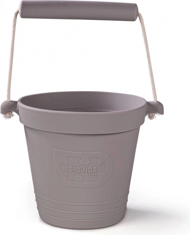 Seau de plage en silicone gris foncé BIGJIGS TOYS