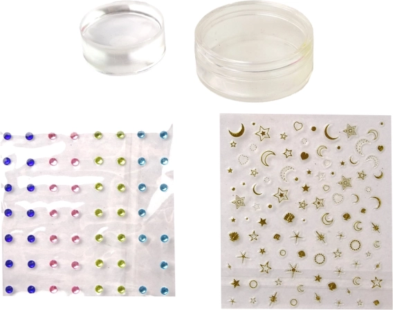Stamping, autocollants et strass