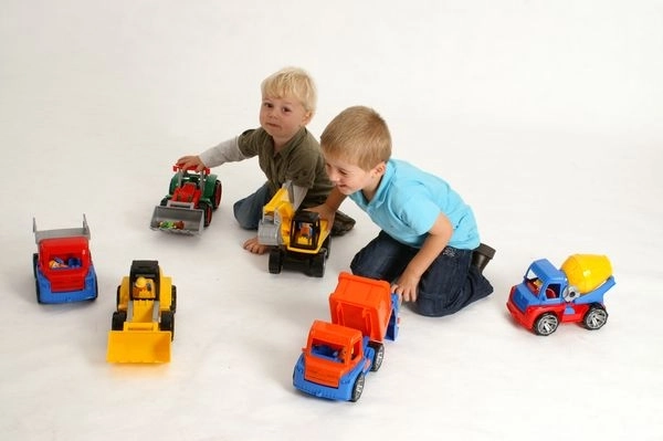 Tracteur Lena auto plastique Truxx