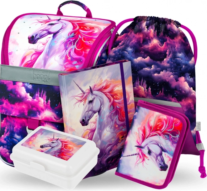 Set complet au motif coordonné