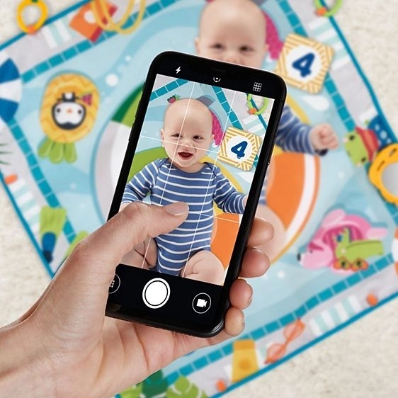 Fisher Price Spielmatte mit Poolmotiv
