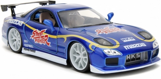 Getrouwe replica van de cultauto Mazda RX-7 (1993)
