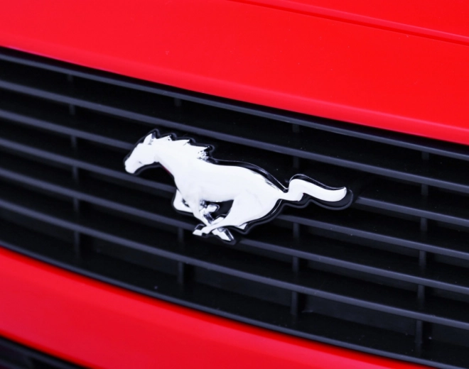 Accu-aangedreven Ford Mustang GT autootje voor kinderen
