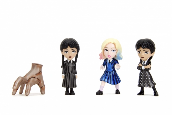 Set van vier personages uit Wednesday