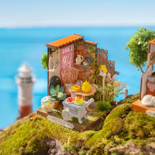 Miniatur-Teeecke