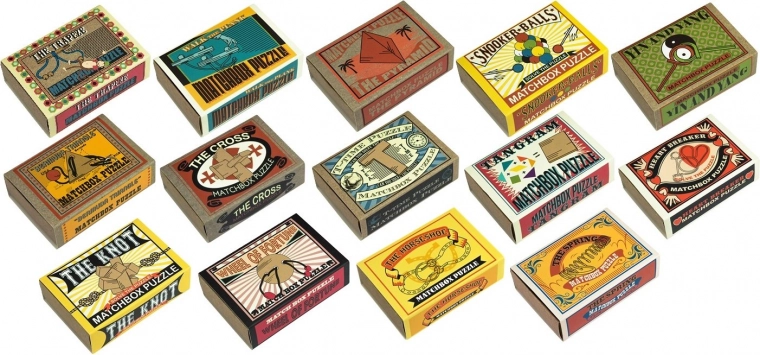 Retro box that delights at first glance