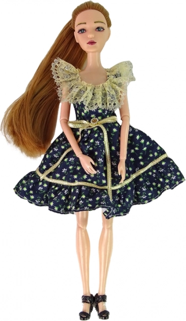 Elegante bloemenjurk en accessoires