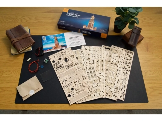 Ugears 3D houten mechanische puzzel Alexandrijnse vuurtoren