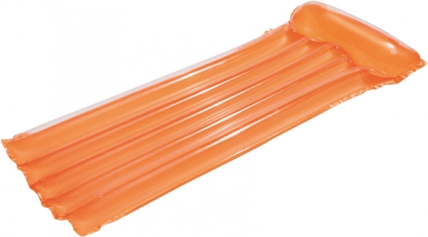 Durable PVC material and easy maintenance