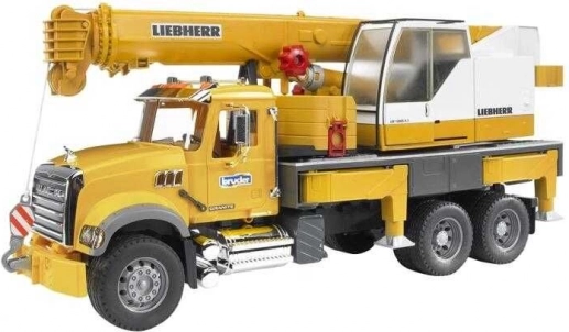 Bruder MACK Granite autokraan LIEBHERR 1:16