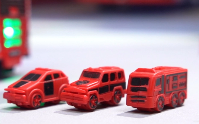 Interactive Fire Truck with Movable Ladder