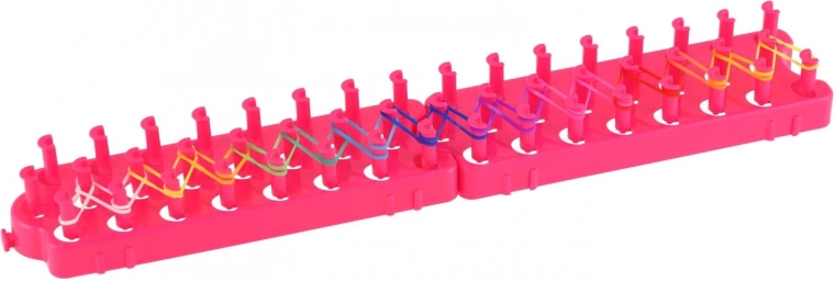 Métier à tisser à trois rangées pour différents motifs