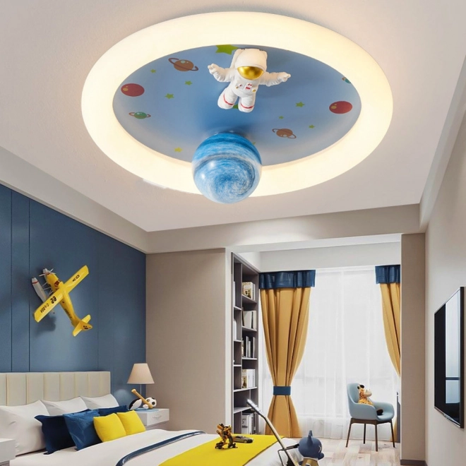 Dimbare LED plafondlamp voor kinderkamer met astronaut