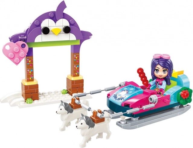 Qman Cherry Alaska Dog Sled Building Set