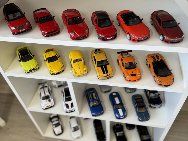 Metalen politieauto Ford Shelby GT350 op schaal 1:32 met zwaailichteffecten